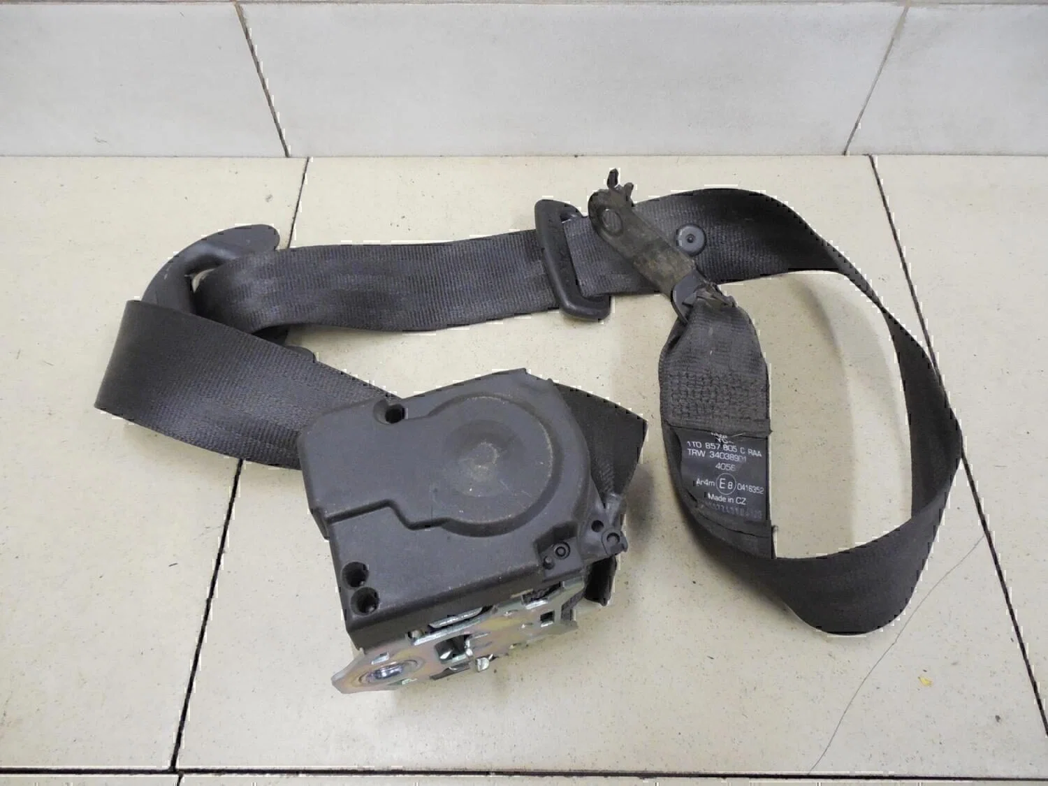 Ремень безопасности VW Touran 2003-2010 - миниатюра 3