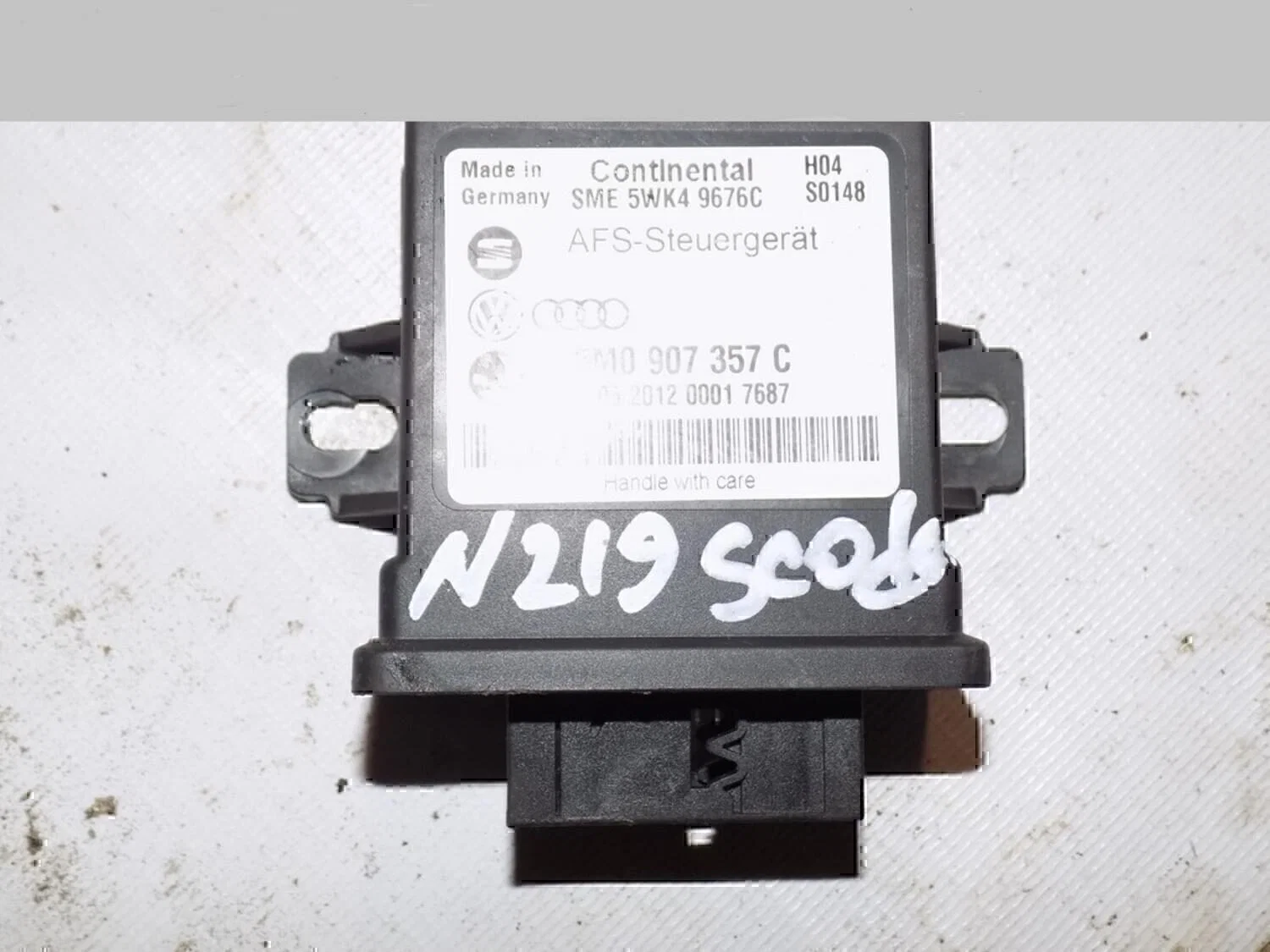 Блок электронный SKODA Passat [B6] 2005-2010 - миниатюра 2