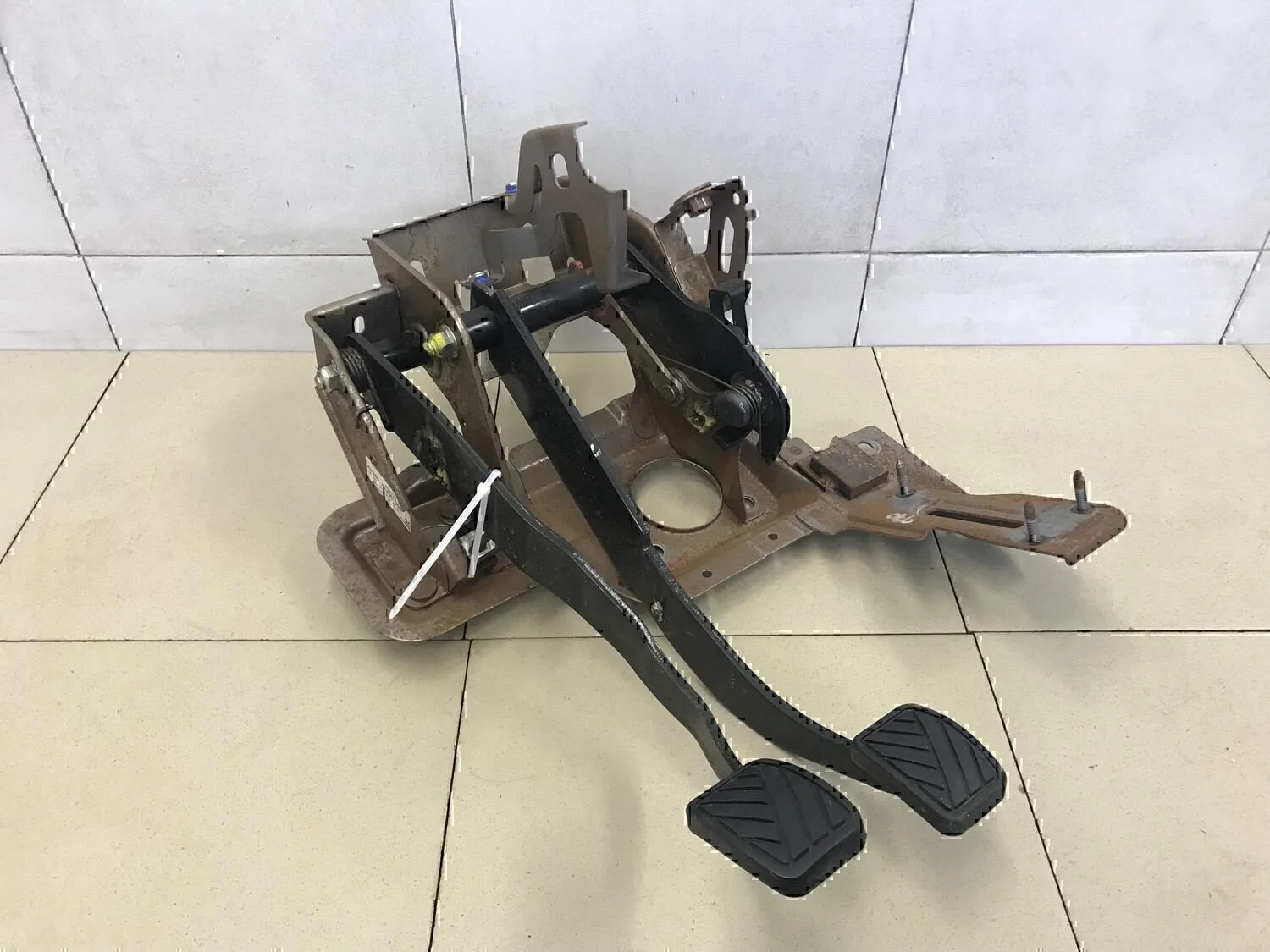 Блок педалей SUZUKI SX4 2006-2013 - миниатюра 2