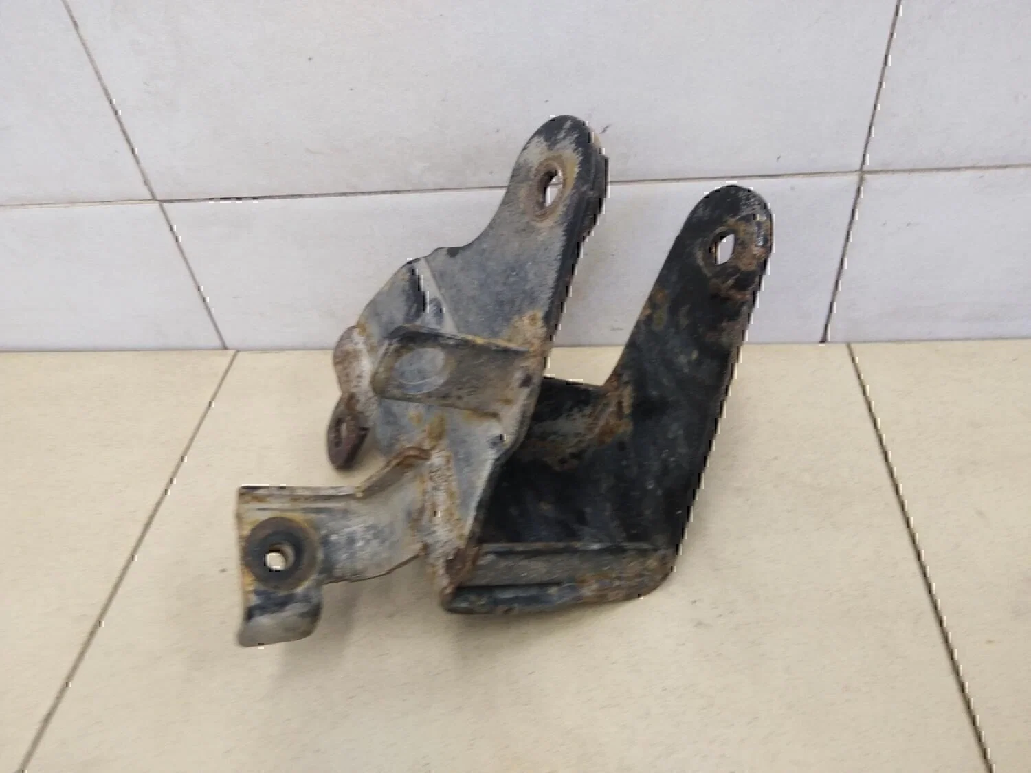 Кронштейн КПП Hyundai-KIA Elantra 2006-2011 - миниатюра 2