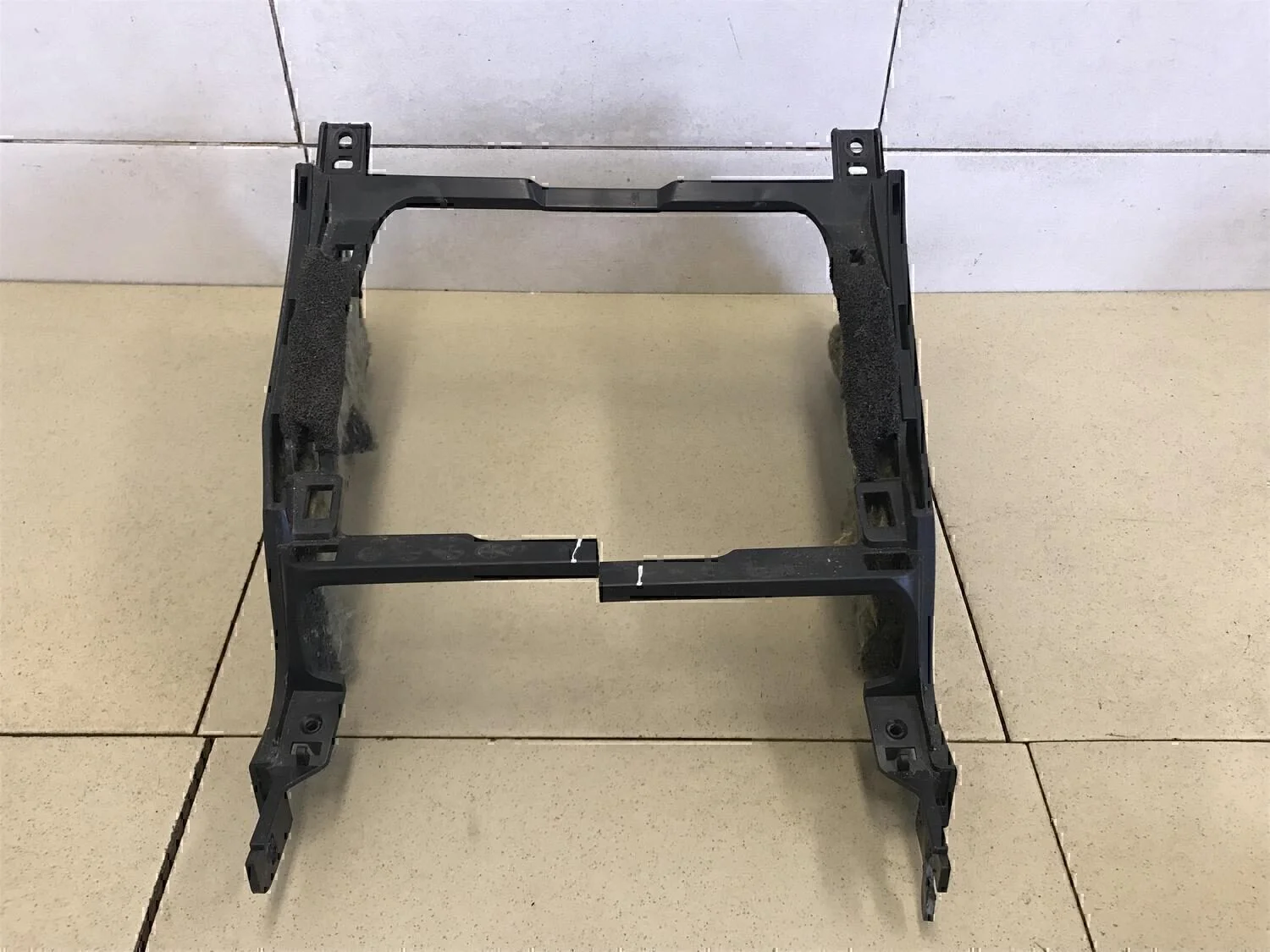 Консоль SUZUKI Grand Vitara 2006-2015 - изображение 1