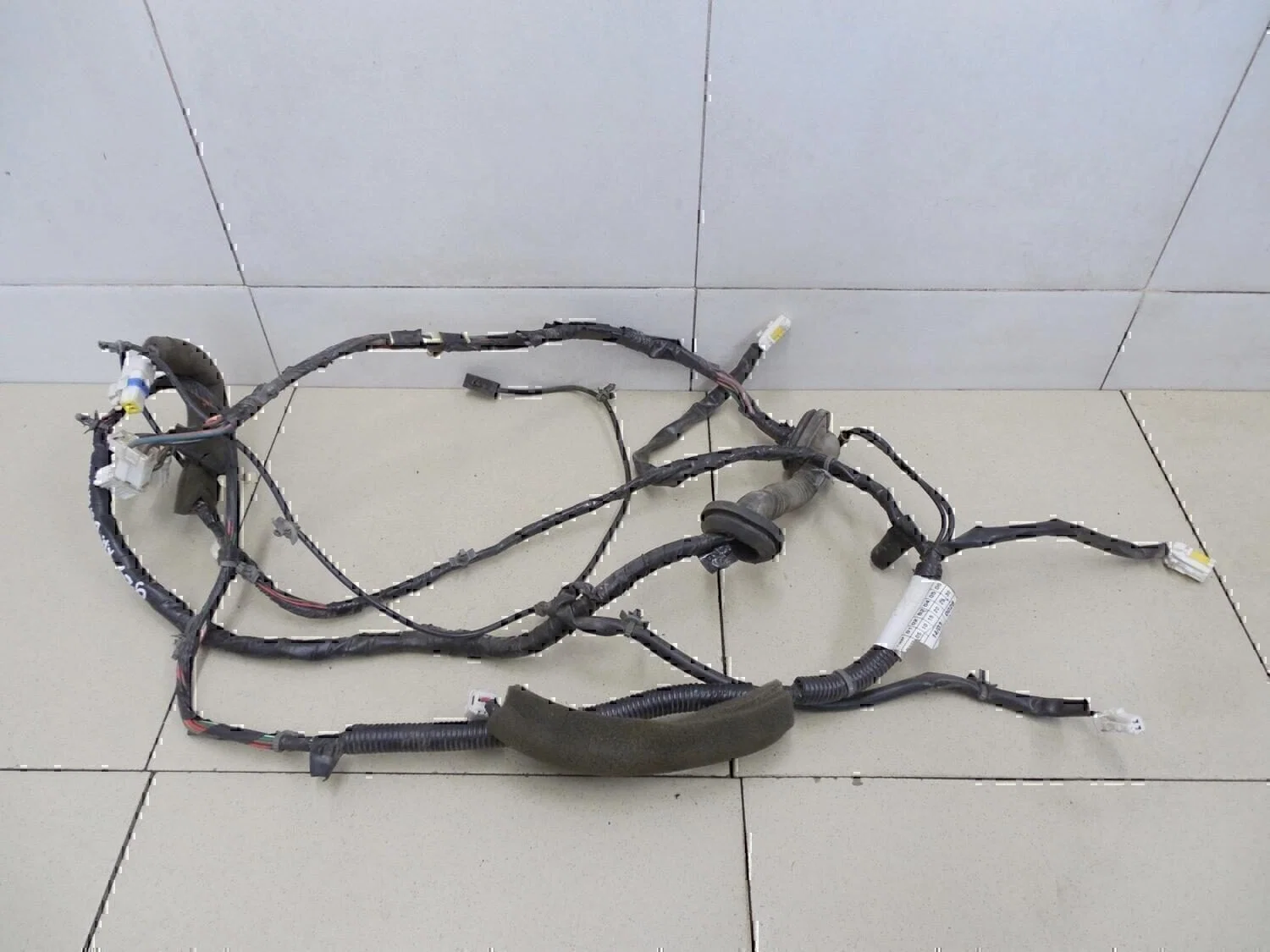 Проводка (коса) NISSAN Primera P12E 2002-2007 - изображение 1