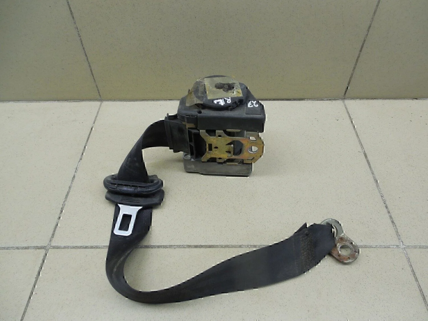 Ремень безопасности Audi A3 (8L1) 1996-2003 - миниатюра 2