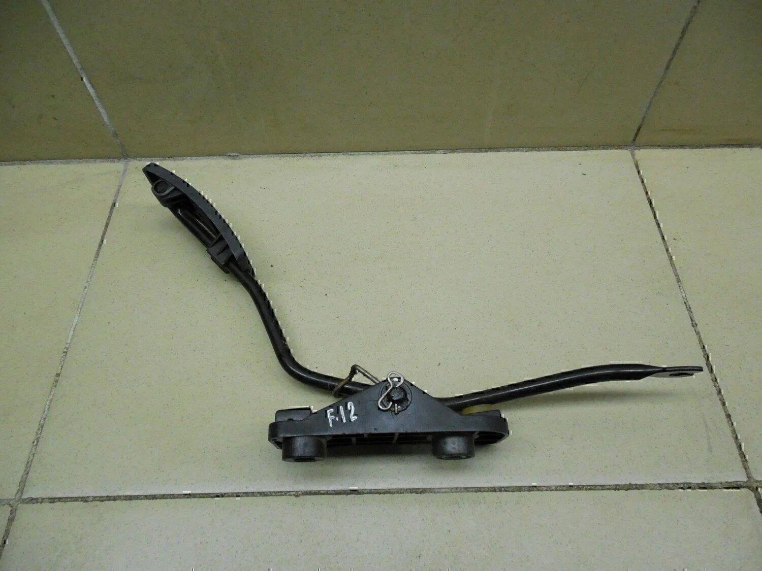 Педаль газа Hyundai-KIA RIO 2005-2011 - изображение 1