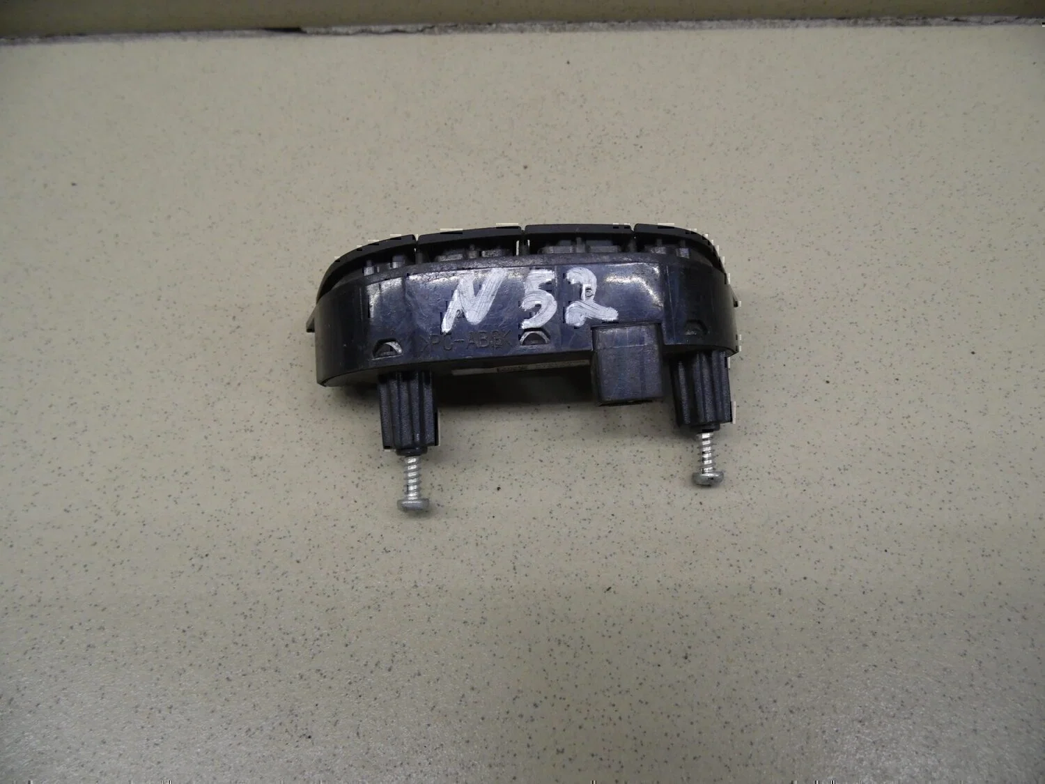 Кнопка многофункциональная MITSUBISHI Pajero/Montero (V8, V9) 2007> - миниатюра 4