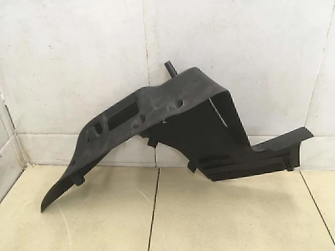 Держатель задней полки Peugeot-Citroen C3 2009-2016 - миниатюра 3