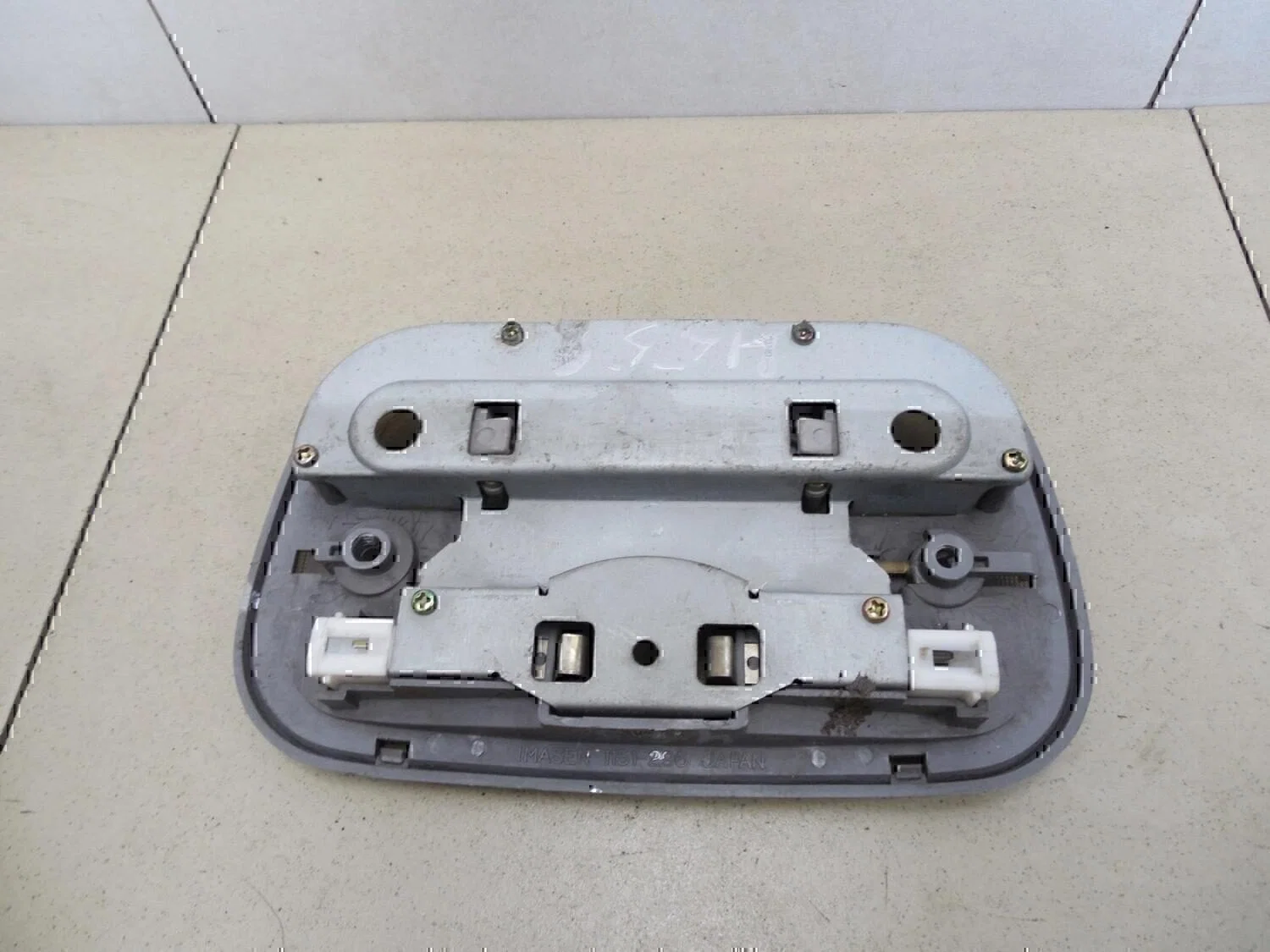 Плафон салонный MAZDA 626 (GE) 1992-1997 - миниатюра 3