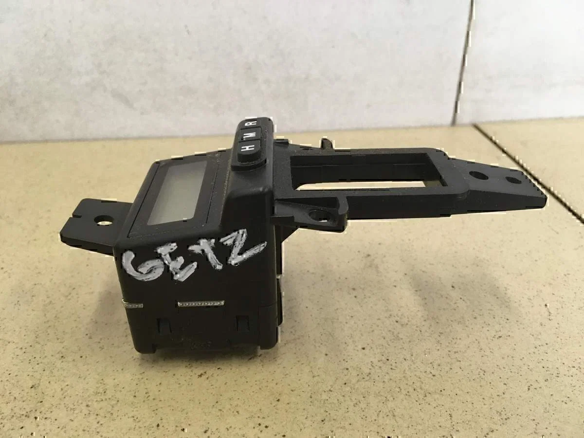 Часы Hyundai-KIA Getz 2002-2010 - миниатюра 4
