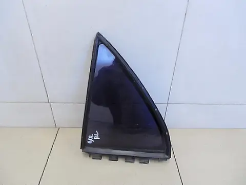 Стекло двери задней левой (форточка) TOYOTA Corolla E12 2001-2006
