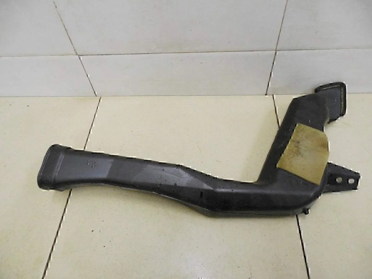 Воздуховод отопителя MITSUBISHI Lancer (CS/Classic) 2003-2006 - изображение 1