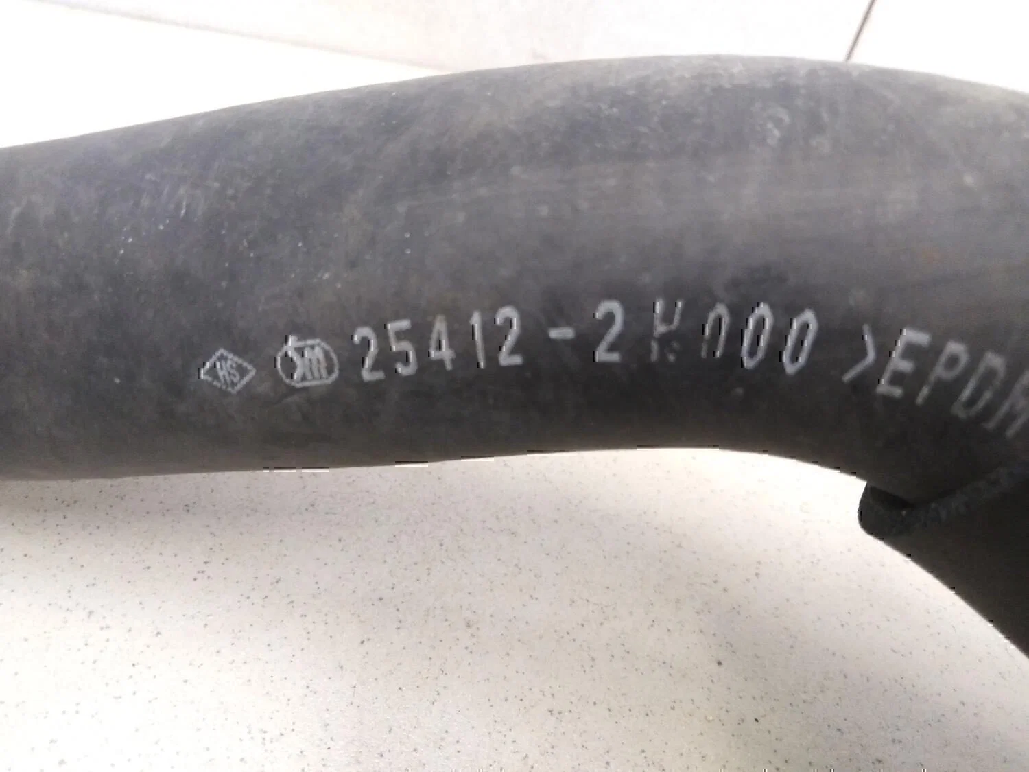 Патрубок радиатора Hyundai-KIA Elantra 2006-2011 - миниатюра 6