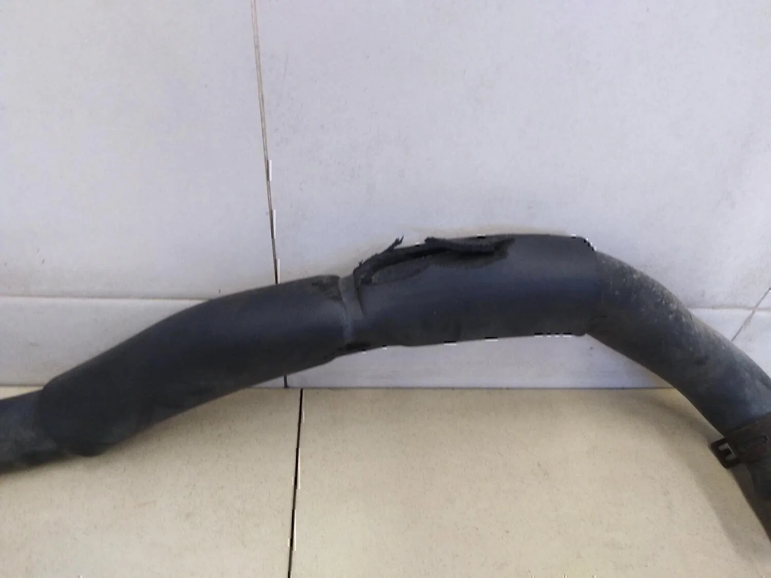 Патрубок радиатора Hyundai-KIA Elantra 2006-2011 - миниатюра 7