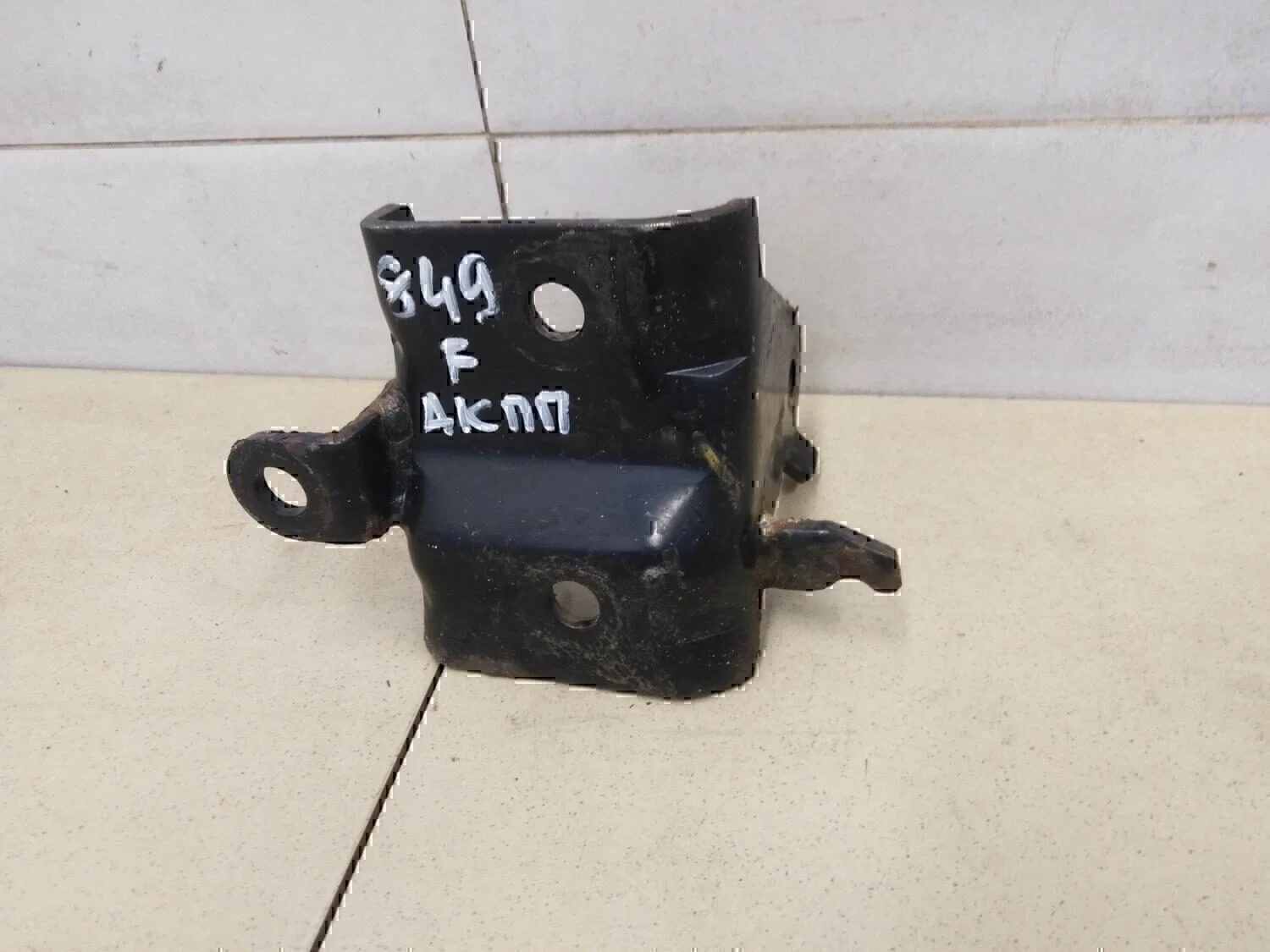 Кронштейн КПП Hyundai-KIA Ceed 2007- 2012 - миниатюра 3