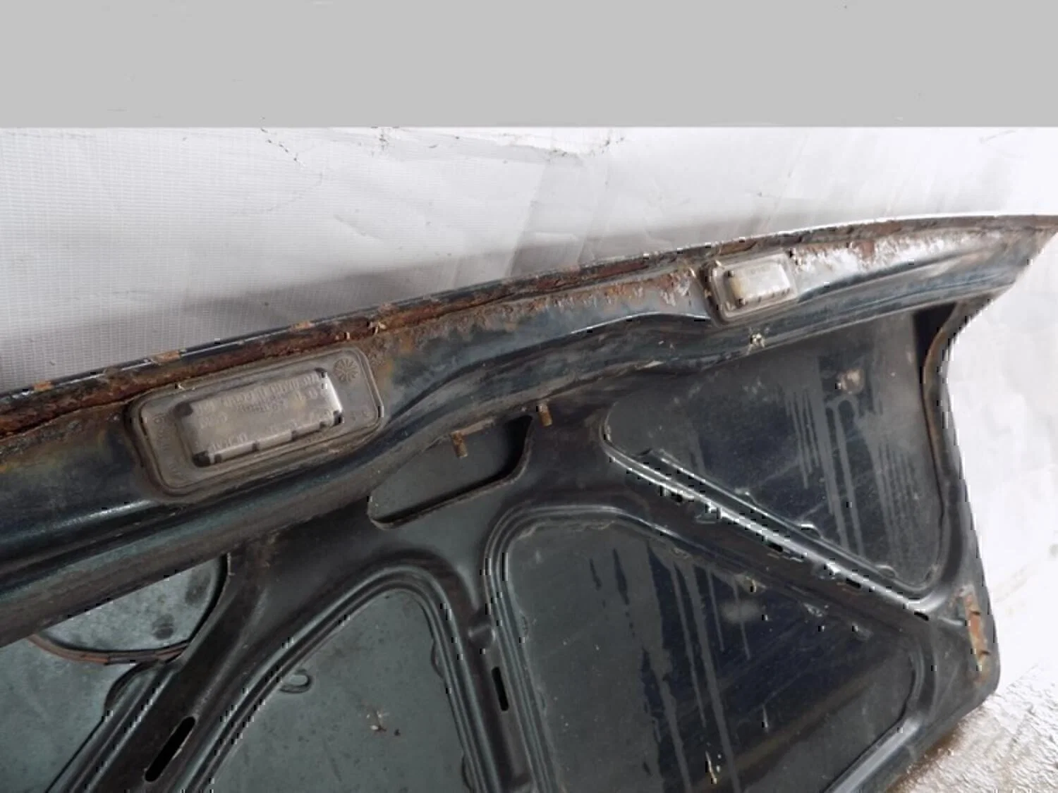 Крышка багажника АвтоВАЗ Lada 2108,09,99 - изображение 1