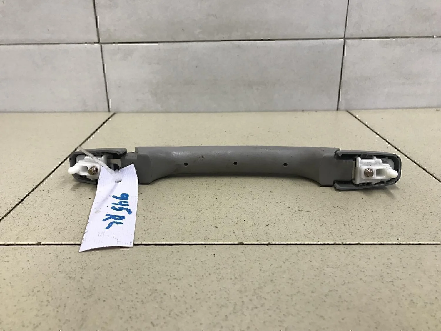 Ручка внутренняя потолочная Hyundai-KIA Spectra 2001-2011 - миниатюра 2