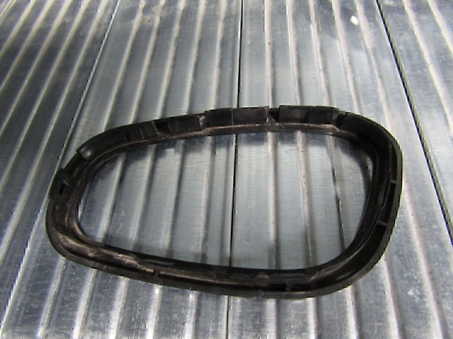 Накладка ручки внутренней Chevrolet Lanos 2004-2010 - миниатюра 2