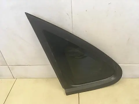 Стекло кузовное глухое левое Hyundai-KIA Elantra 2006-2011