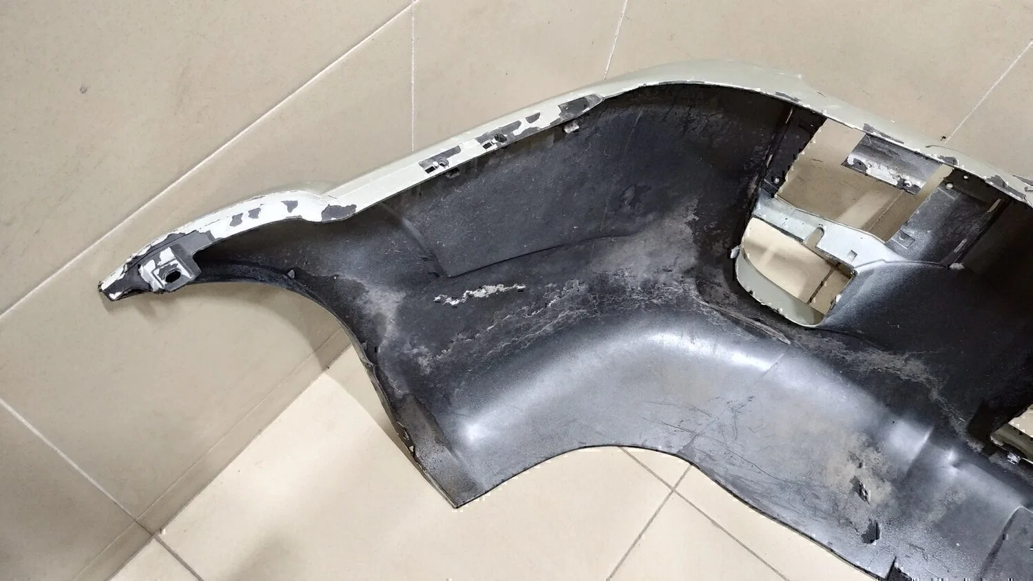 Бампер передний Hyundai-KIA Tucson 2004-2010 - миниатюра 10