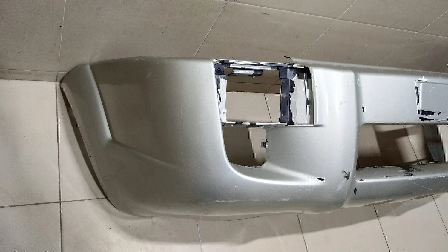Бампер передний Hyundai-KIA Tucson 2004-2010 - миниатюра 2