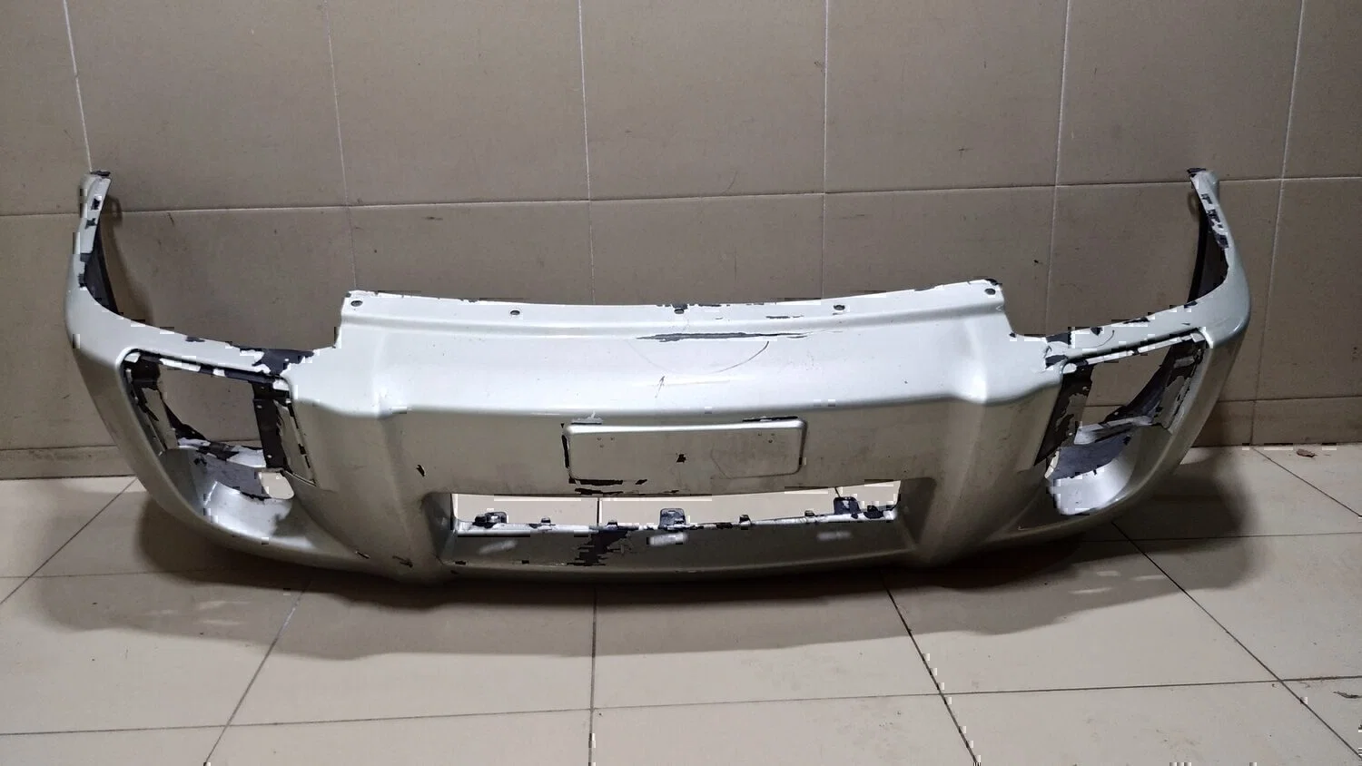Бампер передний Hyundai-KIA Tucson 2004-2010 - миниатюра 8