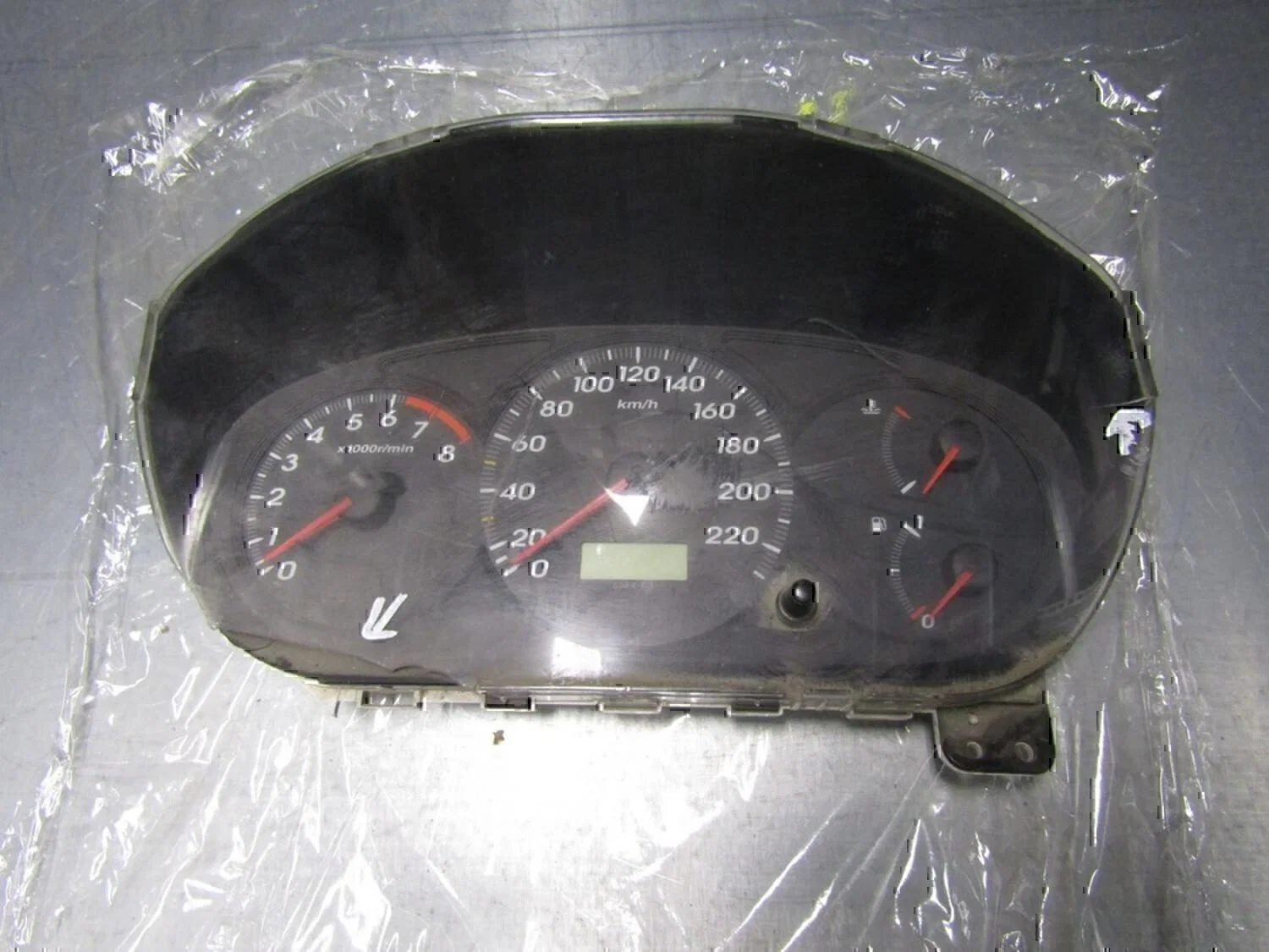 Панель приборов HONDA Civic 2001-2005 - изображение 1