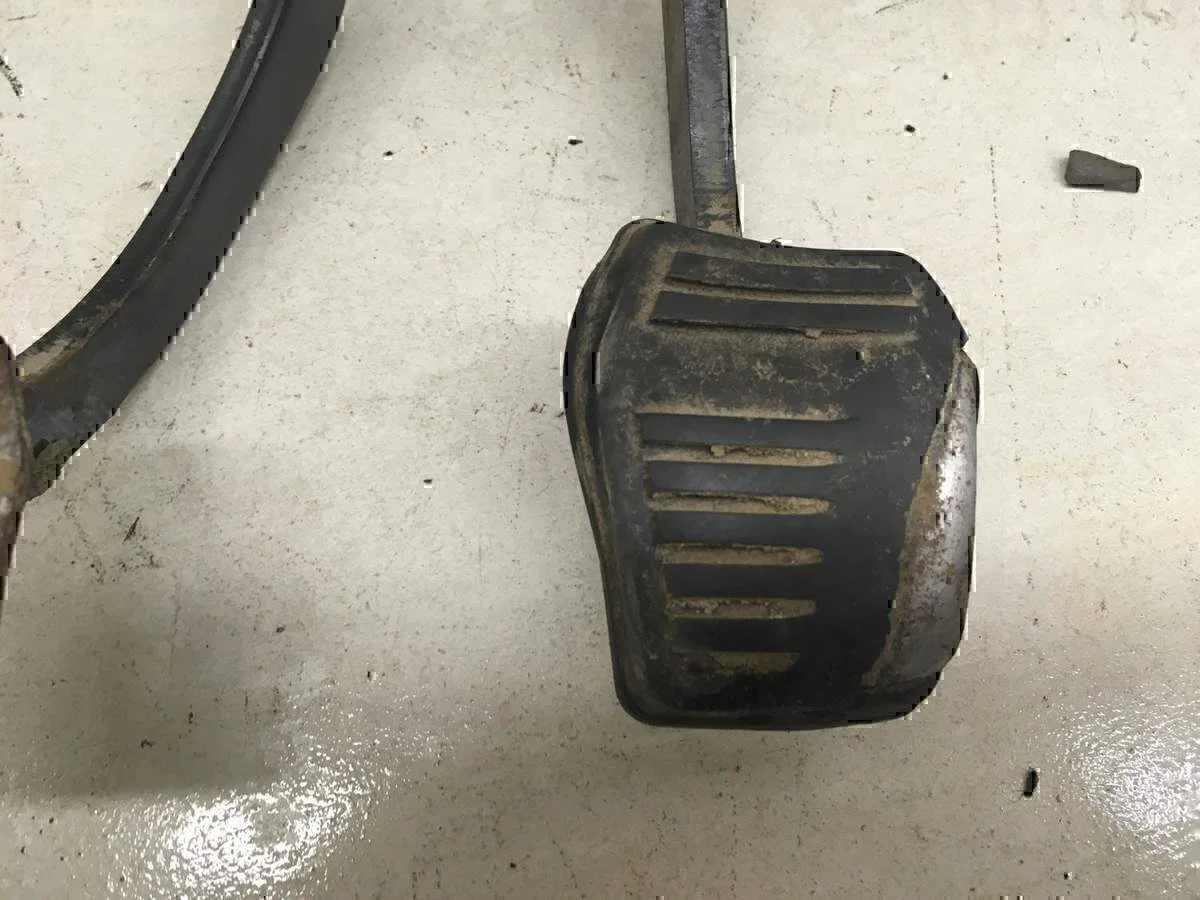 Блок педалей FORD Focus I 1998-2004 - миниатюра 3