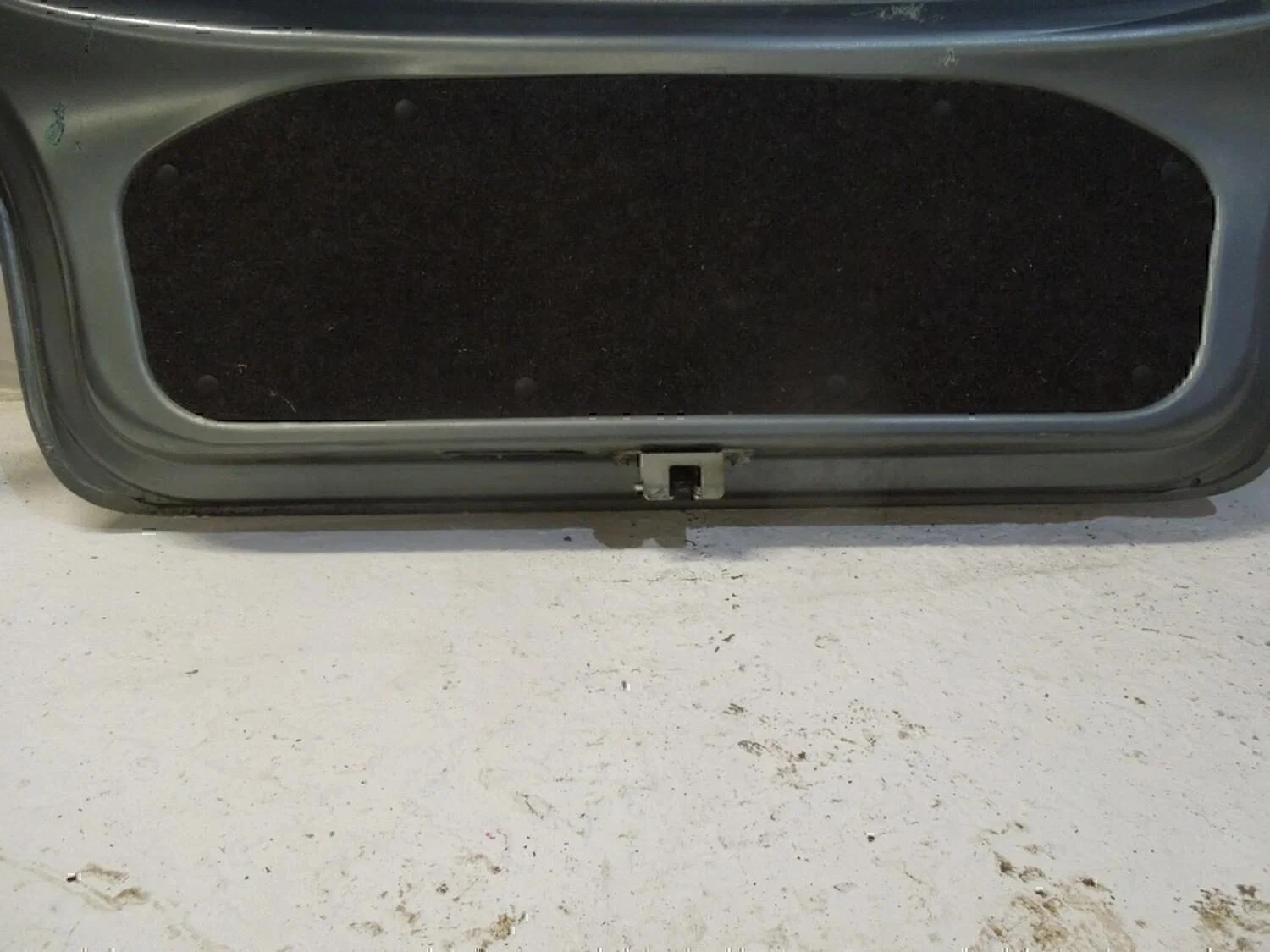 Дверь багажника TOYOTA Yaris 1999-2005 - миниатюра 7
