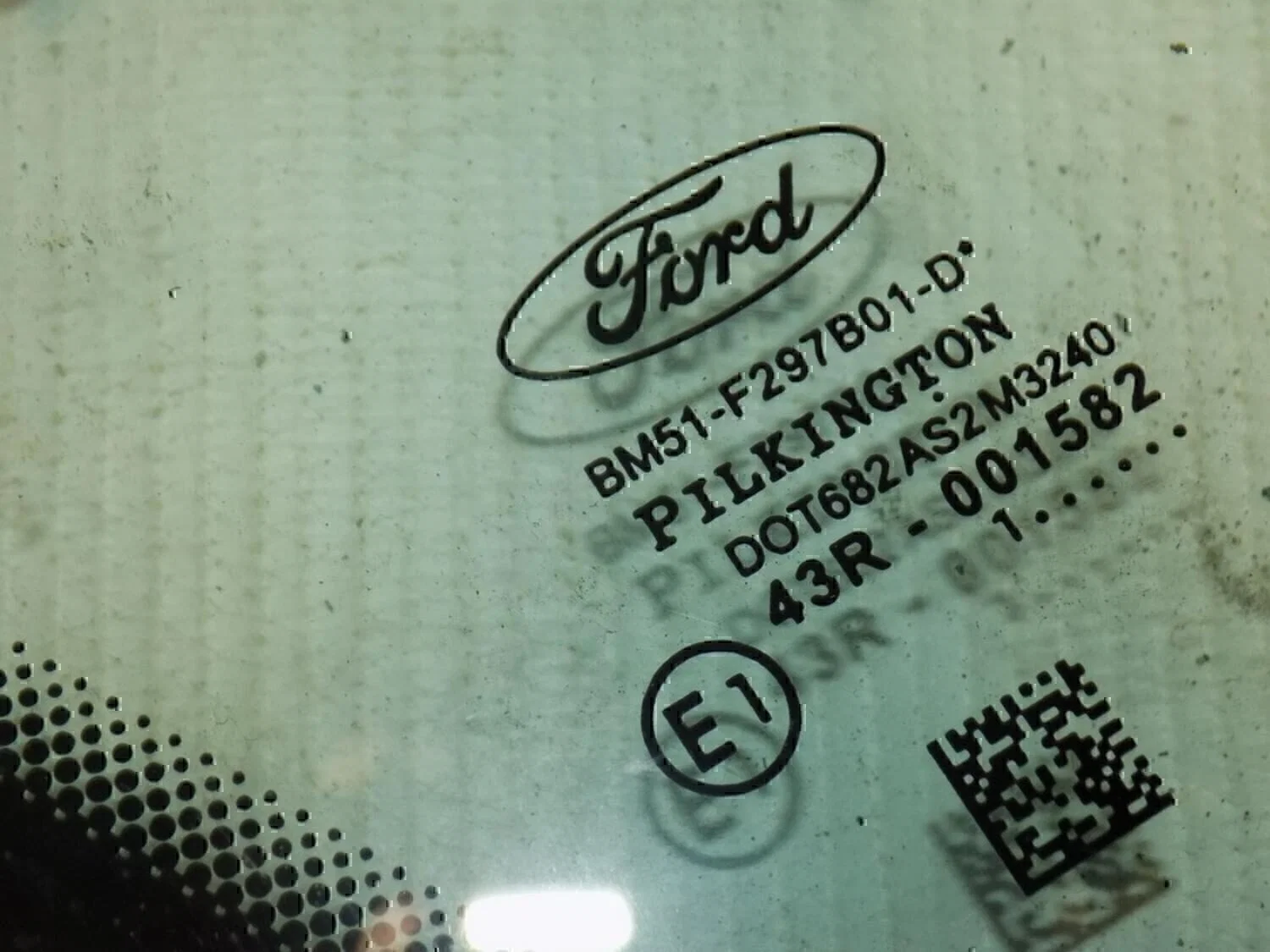 Стекло кузовное глухое левое FORD Focus III 2011> - миниатюра 2