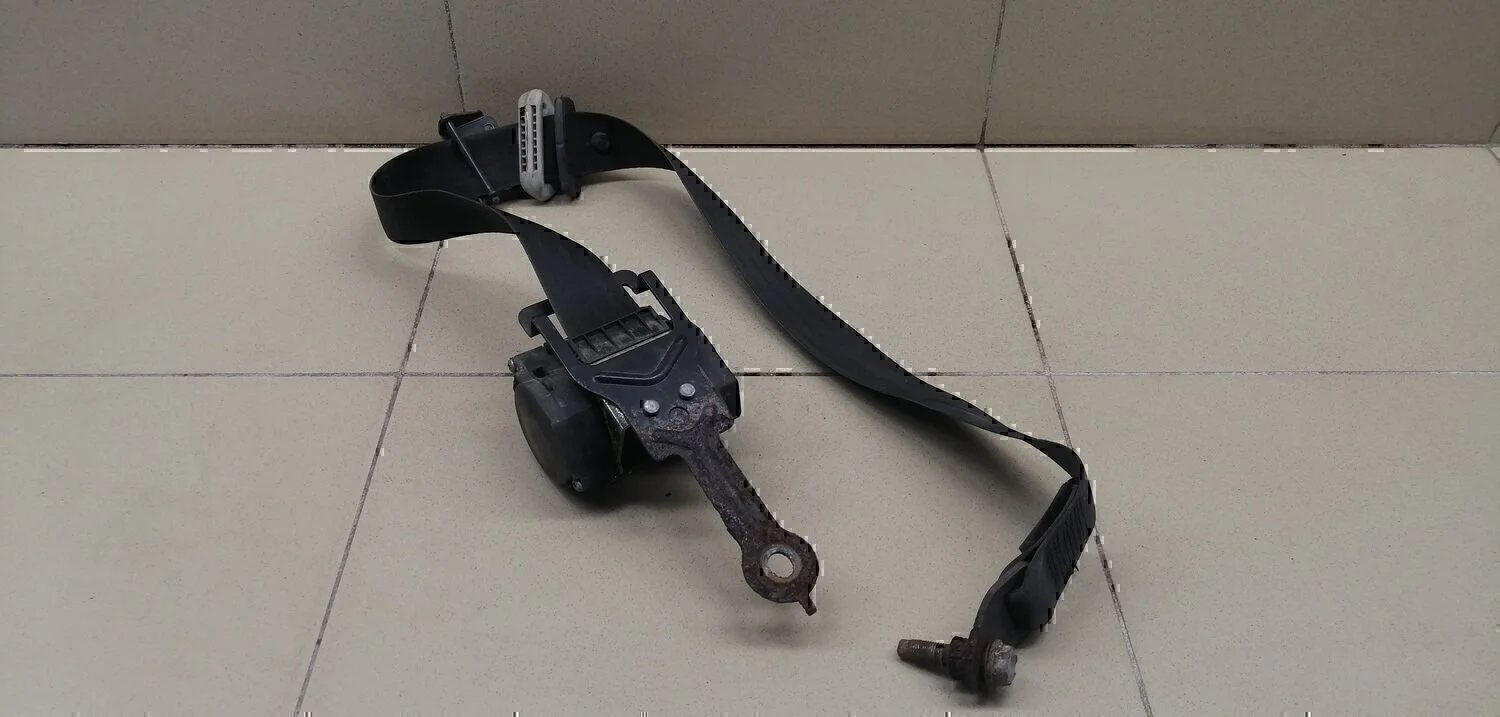 Ремень безопасности NISSAN Primera P11E 1996-2002 - миниатюра 3