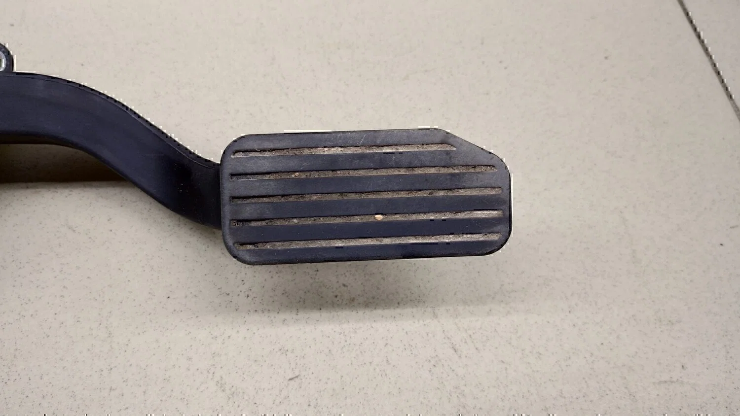 Педаль газа Chevrolet Aveo (T250) 2005-2011 - миниатюра 6