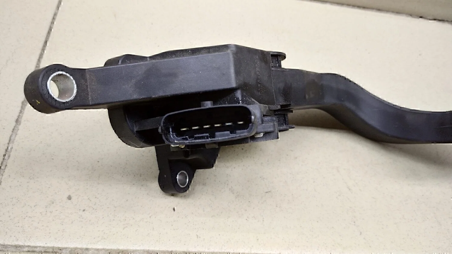 Педаль газа Chevrolet Aveo (T250) 2005-2011 - миниатюра 7