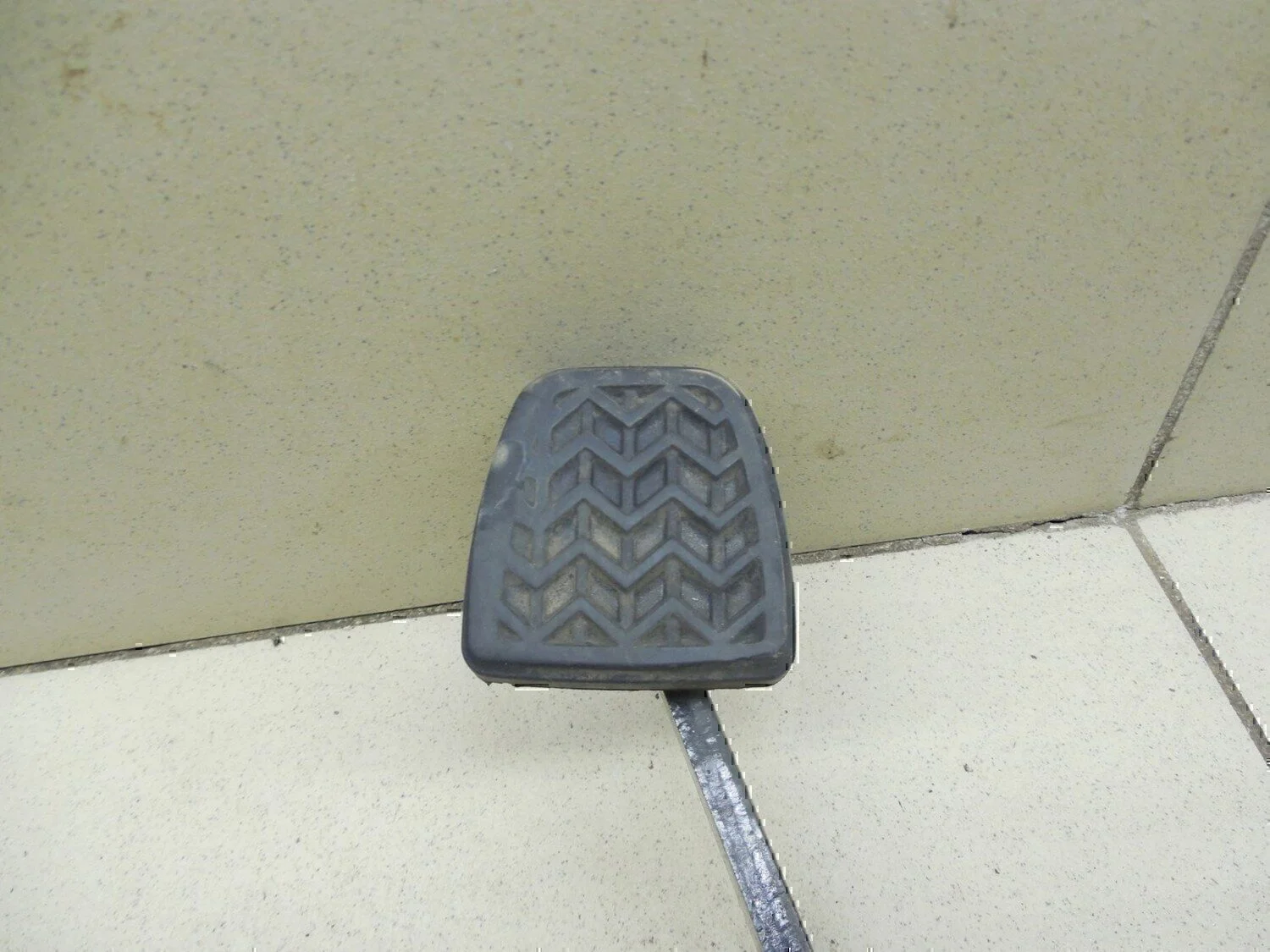 Педаль тормоза TOYOTA Yaris 2005-2011 - миниатюра 6