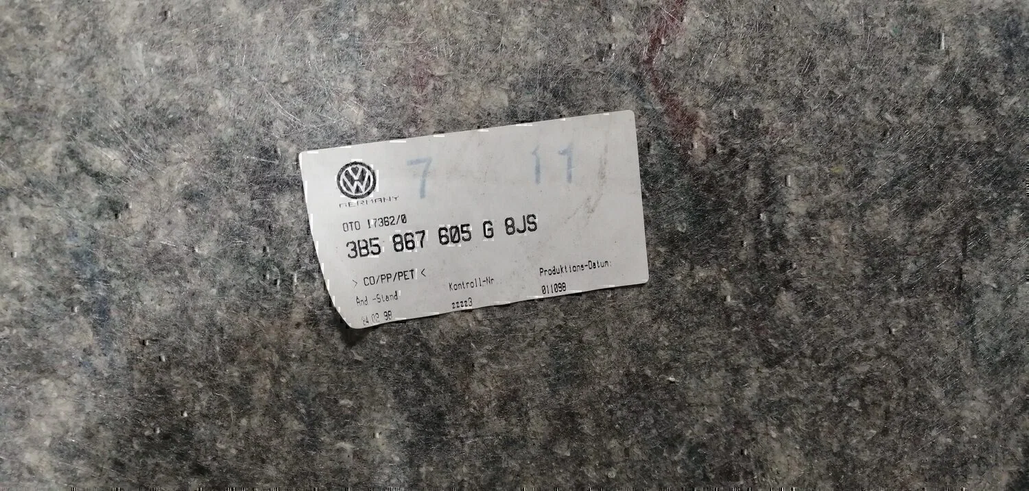 Обшивка крышки багажника VW Passat [B5] 1996-2000 - миниатюра 5