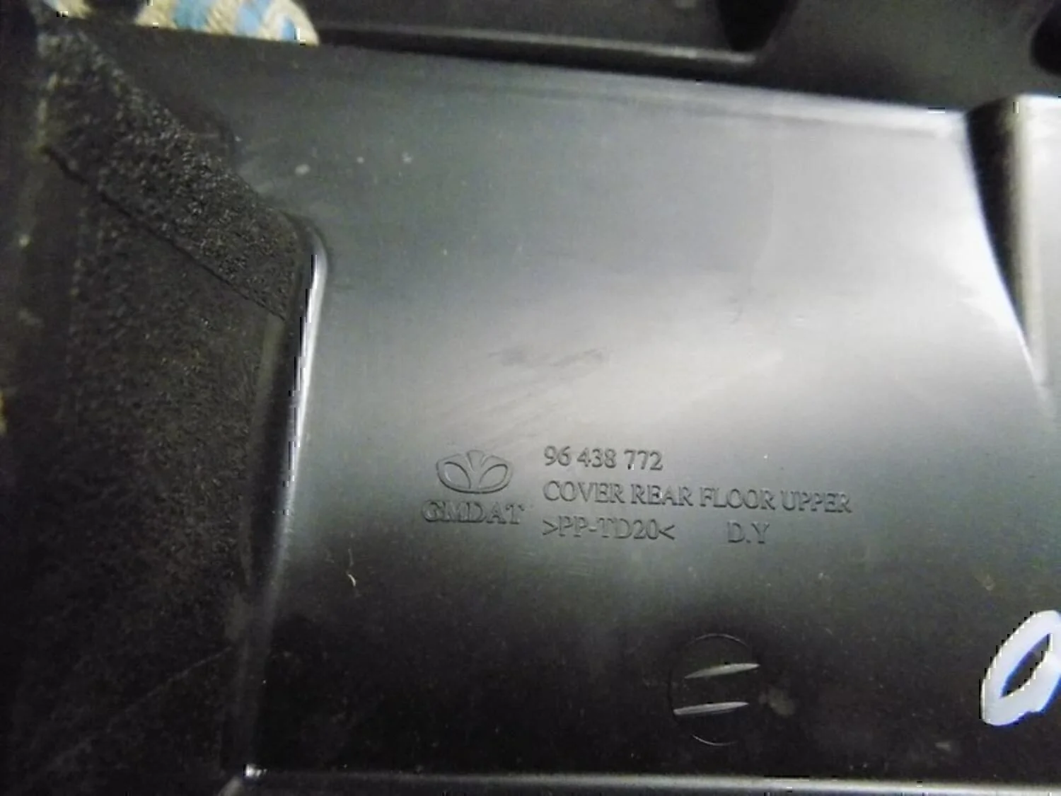 Обшивка багажника Chevrolet Aveo (T200) 2003-2008 - миниатюра 3