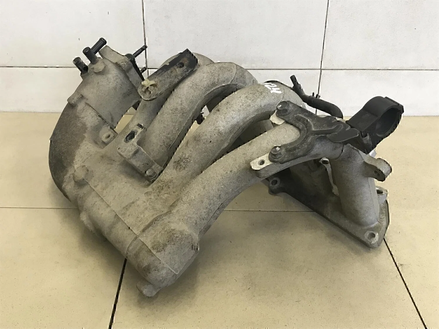 Коллектор впускной Hyundai-KIA Spectra 2001-2011 - миниатюра 4