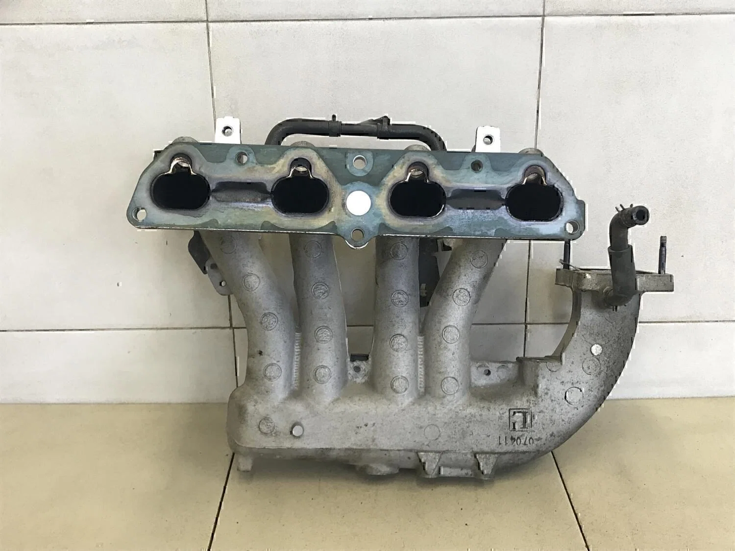 Коллектор впускной Hyundai-KIA Spectra 2001-2011 - миниатюра 9