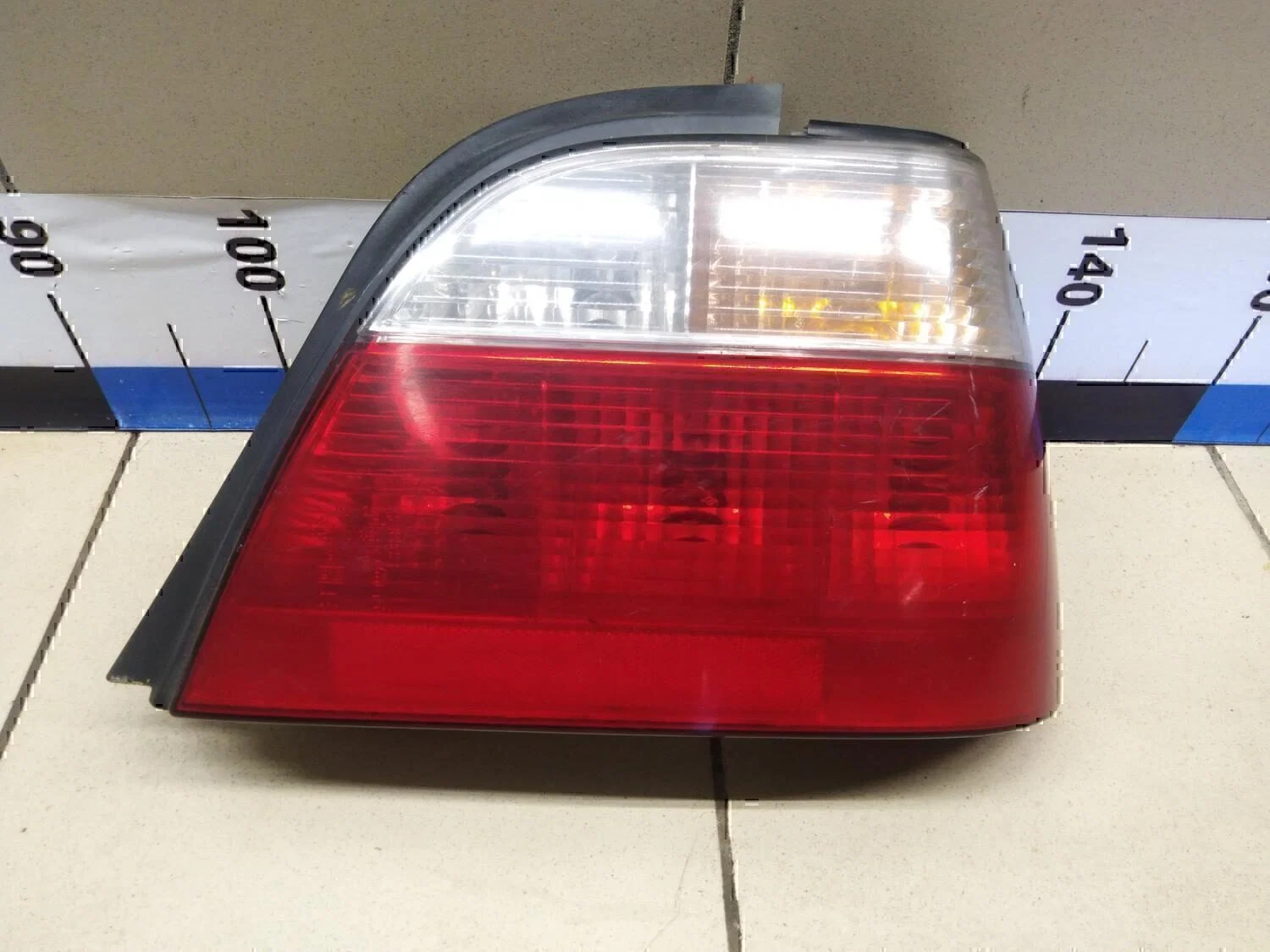 Фонарь задний правый DAEWOO Nexia 1995-2016 - изображение 1