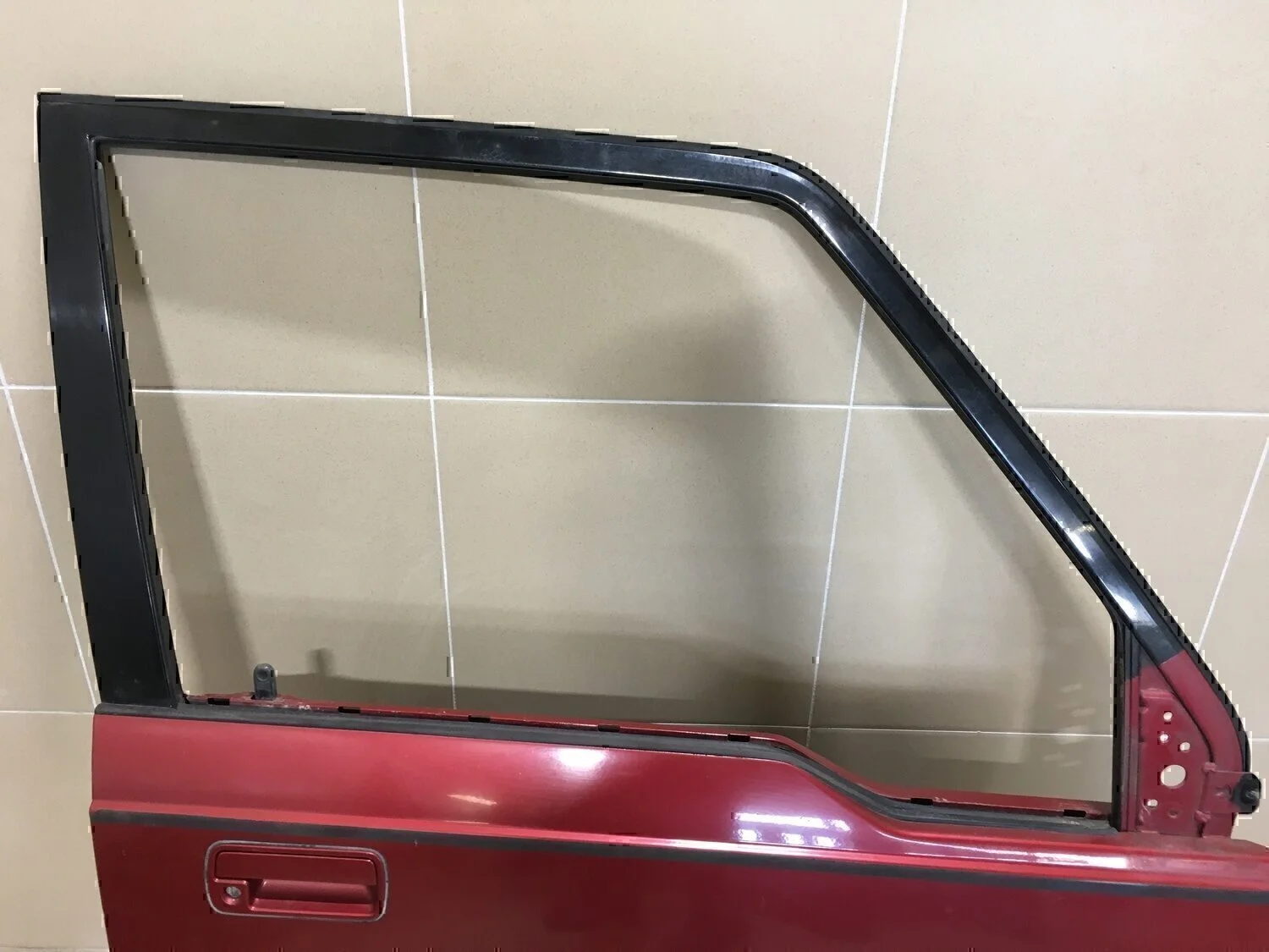 Дверь передняя правая SUZUKI Vitara/Sidekick 1989-1999 - миниатюра 2