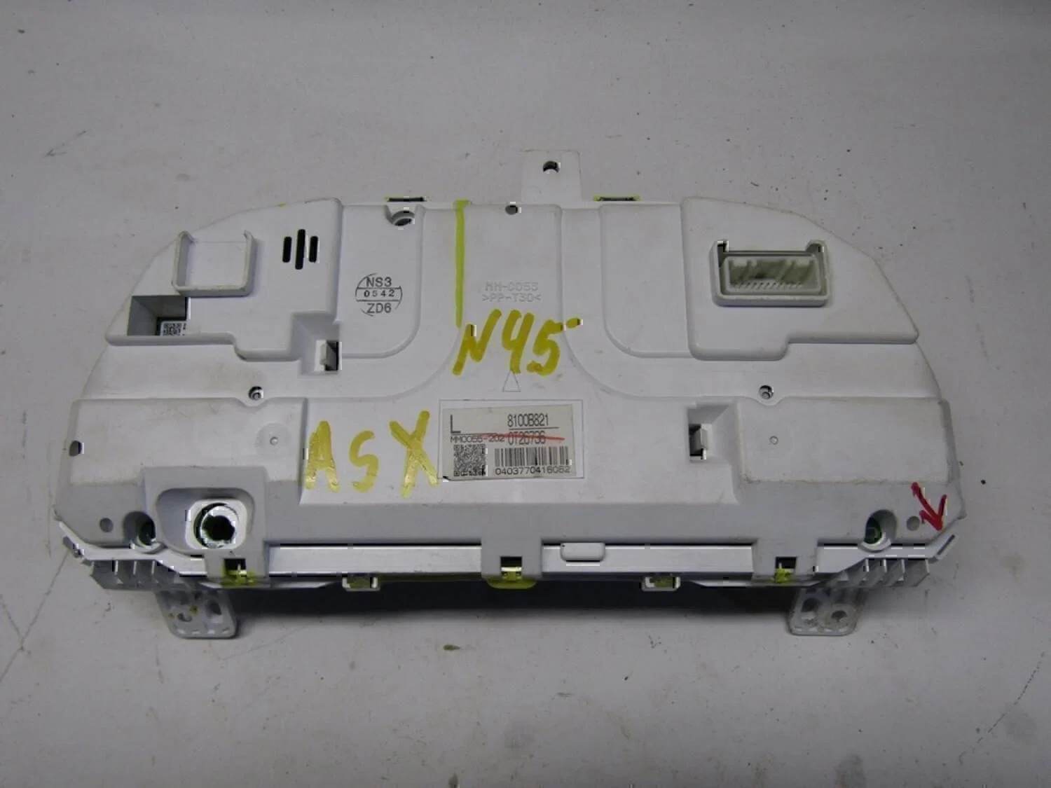Панель приборов MITSUBISHI ASX 2010-2016 - миниатюра 2