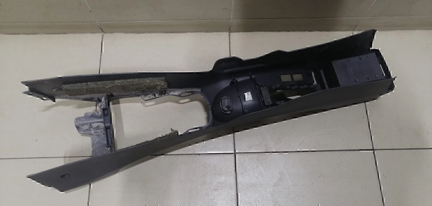 Консоль NISSAN Almera N16 2000-2006 - миниатюра 9