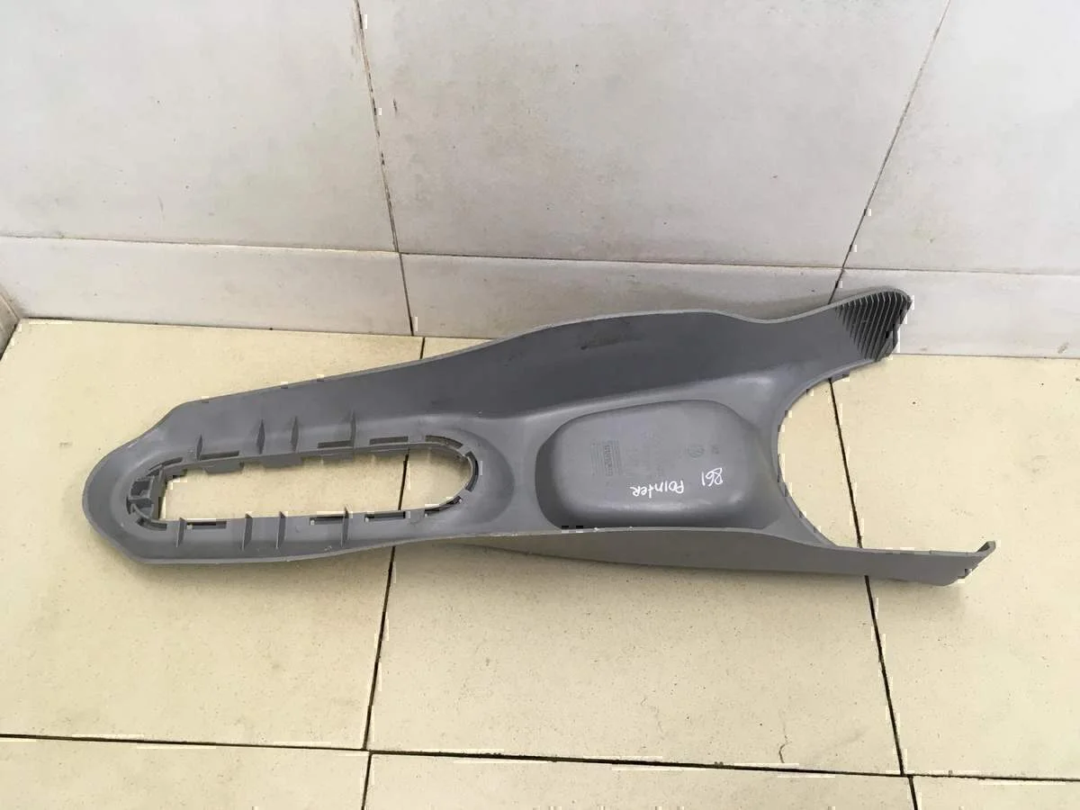 Консоль VW Pointer/Golf BR 2004-2009 - миниатюра 3