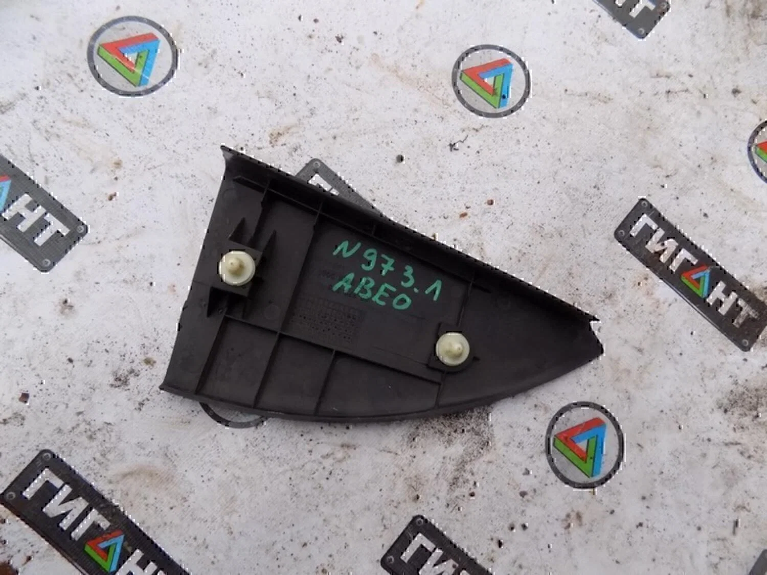 Накладка (кузов внутри) Chevrolet Aveo (T200) 2003-2008 - миниатюра 2