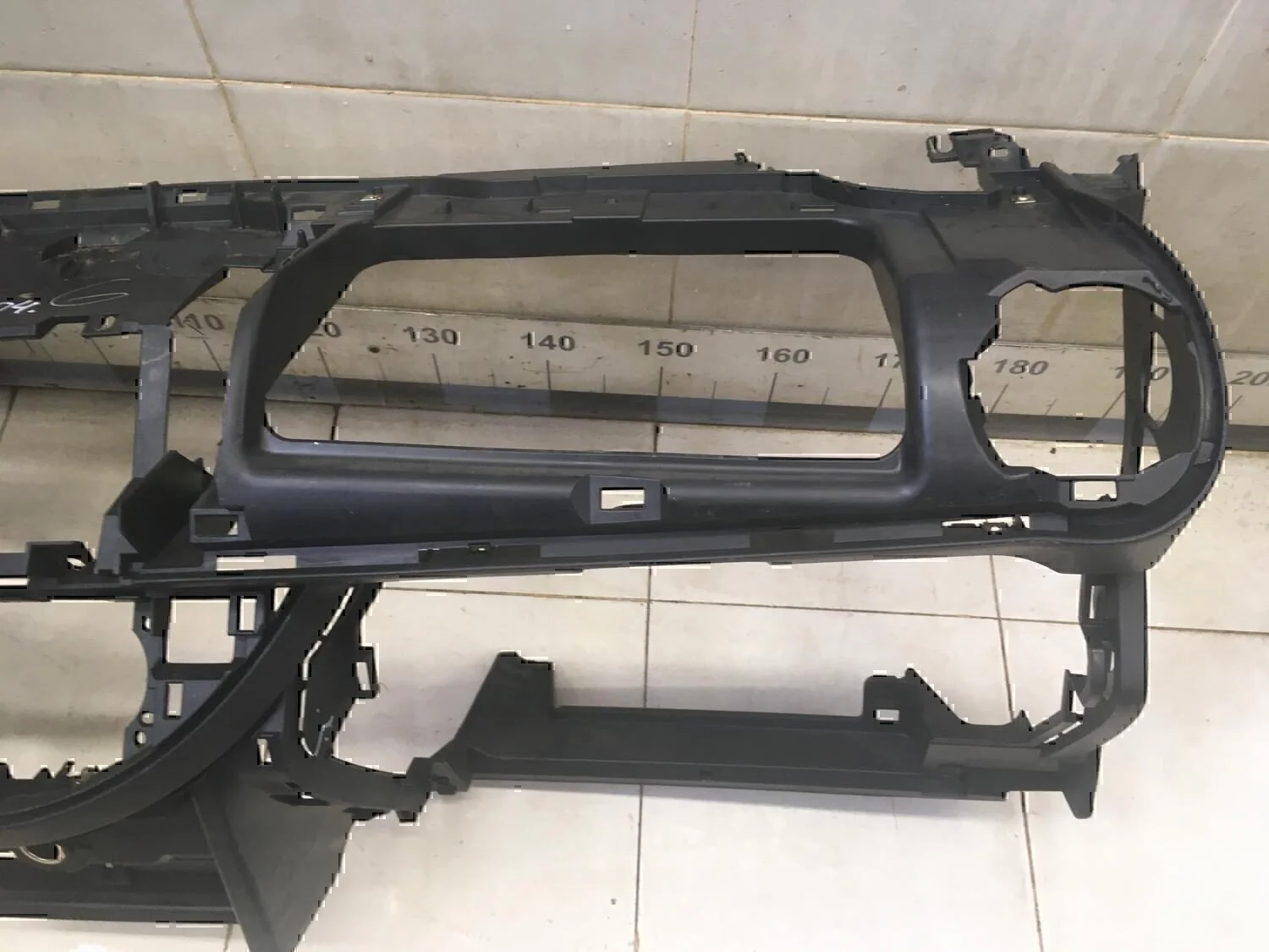 Торпедо NISSAN Note (E11) 2006-2013 - миниатюра 2