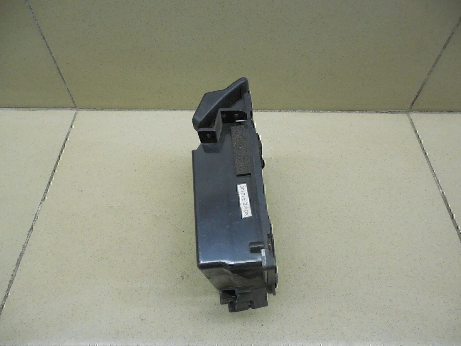 Пепельница передняя Hyundai-KIA RIO 2000-2004 - миниатюра 5