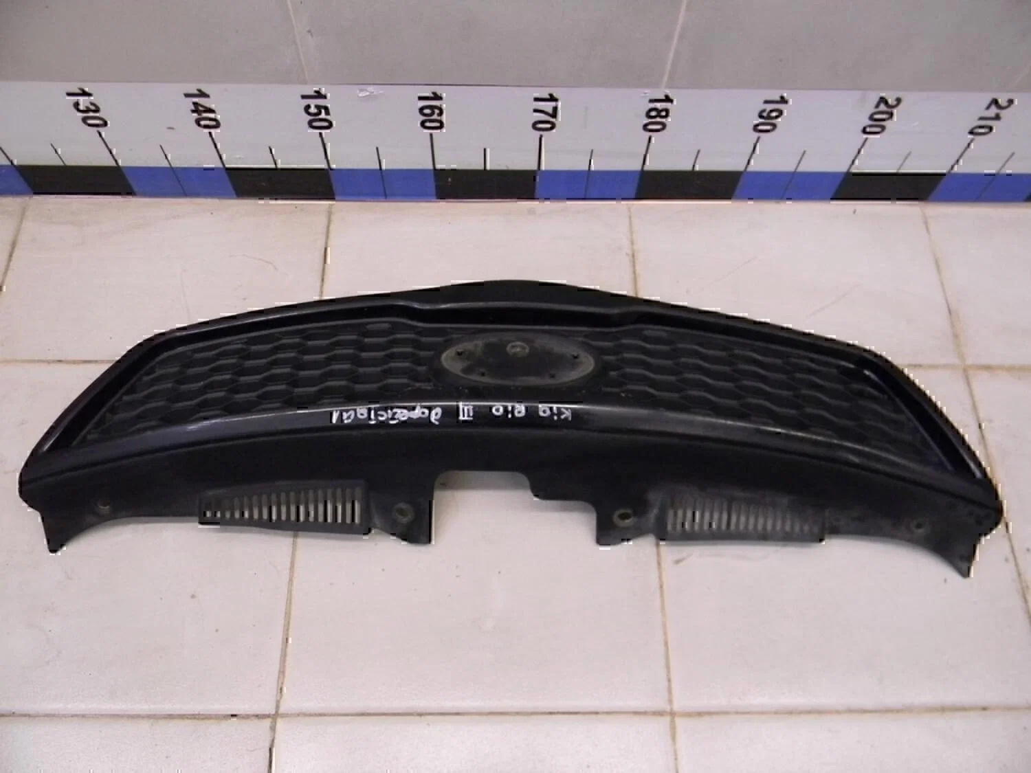 Решетка радиатора Hyundai-KIA Cerato 2009-2013 - миниатюра 4
