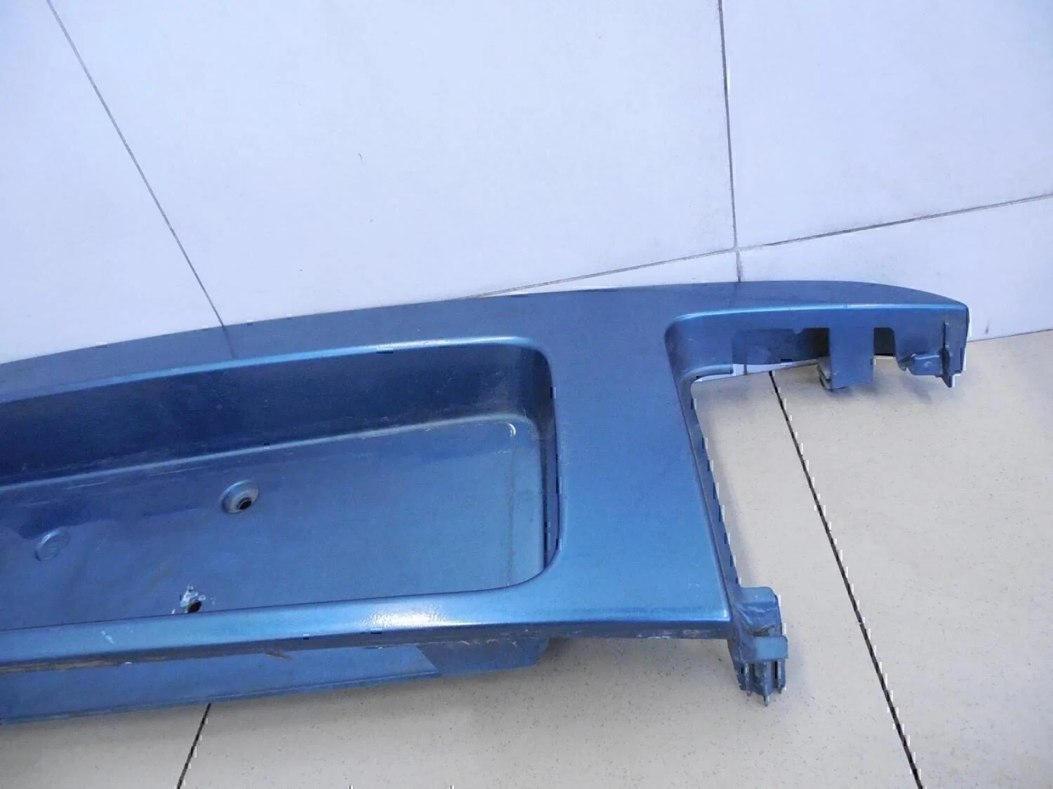 Накладка крышки багажника MAZDA 626 (GE) 1992-1997 - миниатюра 6