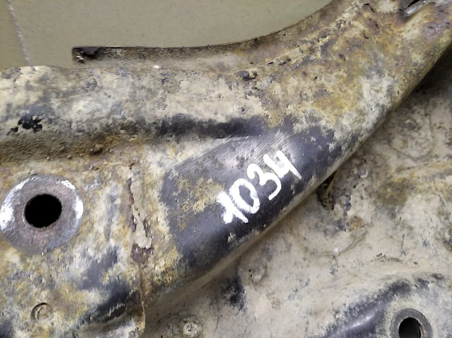 Балка подмоторная TOYOTA Yaris 2005-2011 - миниатюра 3