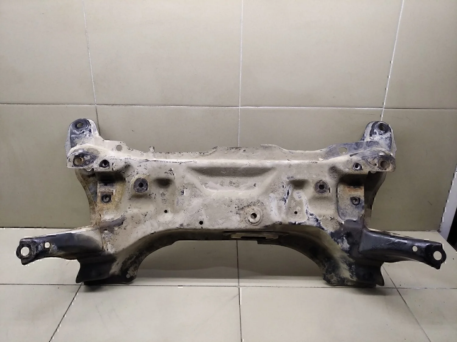 Балка подмоторная TOYOTA Yaris 2005-2011 - миниатюра 5