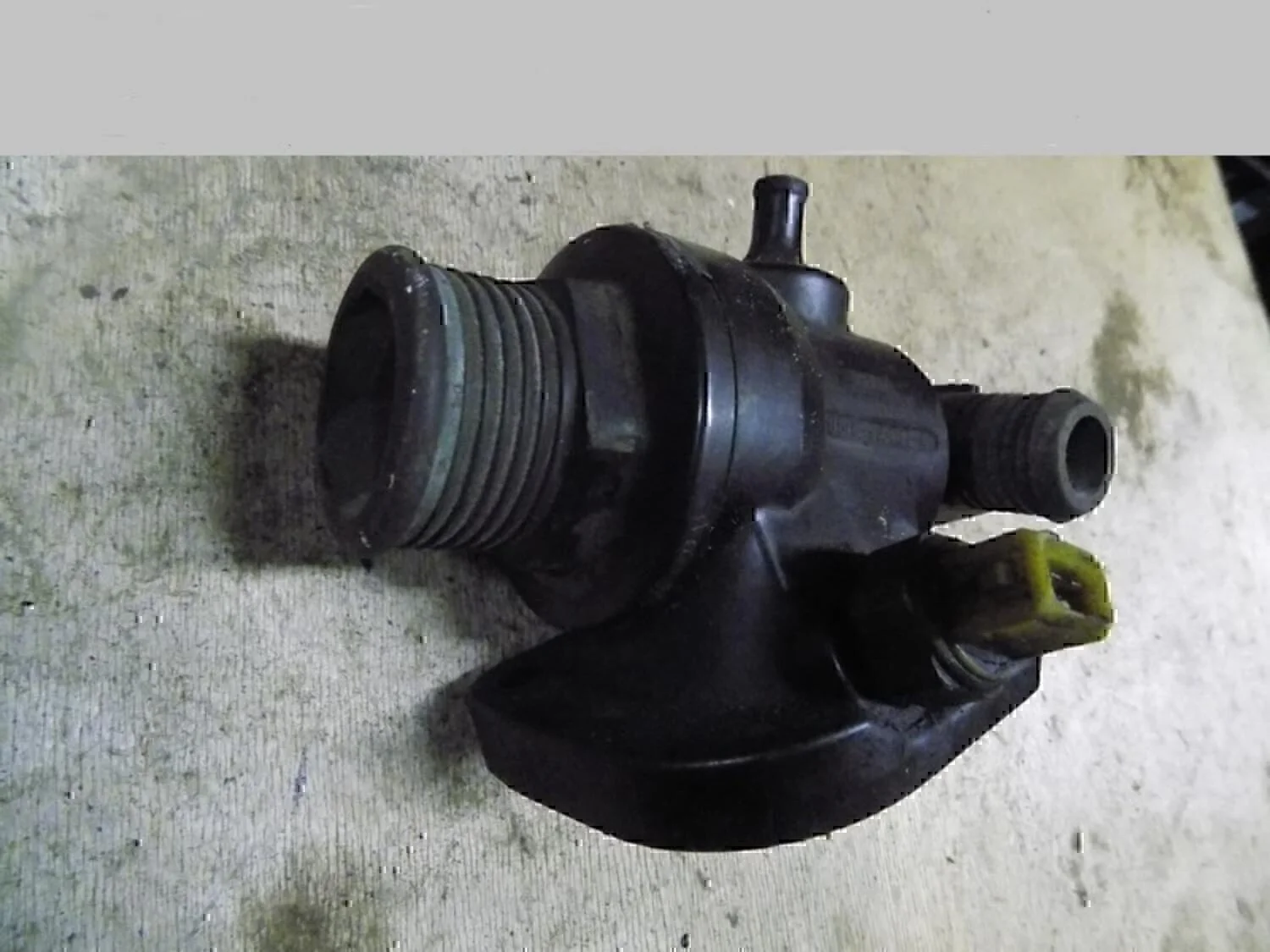 Корпус термостата FORD Transit 1994-2000 - миниатюра 4