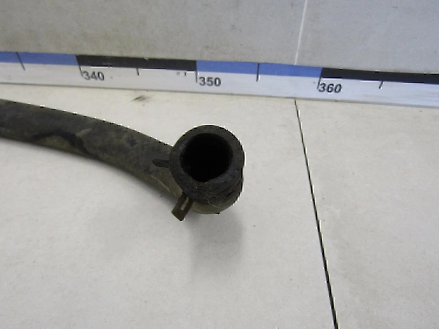 Патрубок отопителя Chevrolet Captiva (C100) 2006-2010 - миниатюра 4